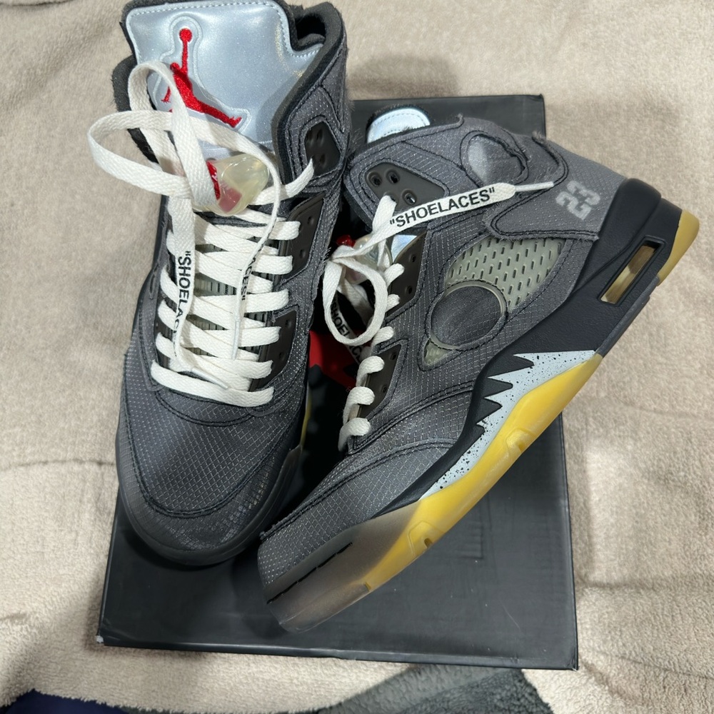 Jordan 5 Off-White ‘Muslin’